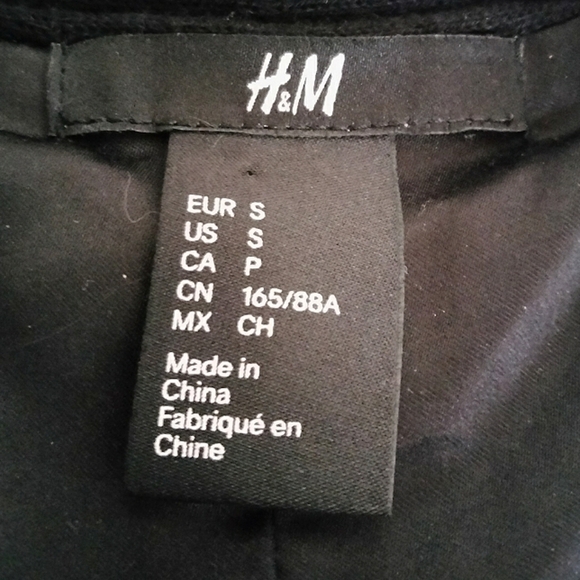 H&M Stylish Abstract Pattern Jacket with Tying Belt Sz Small - Picture 4 of 7